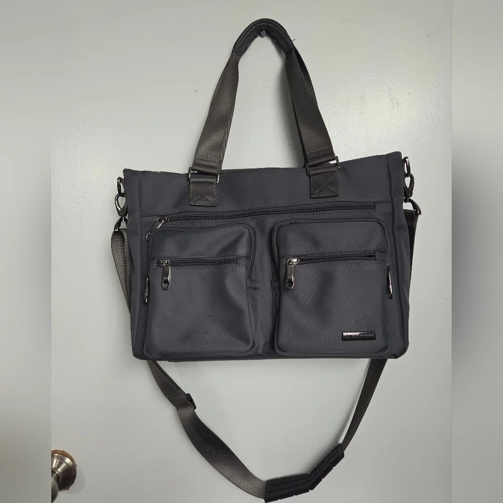 La Packmore Professional Laptop Tote Work Bag in Charcoal